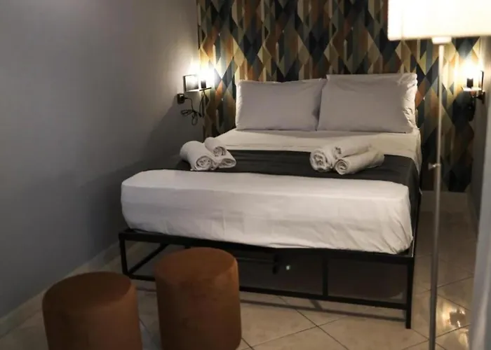 Apartament Toledo Triple Neapol